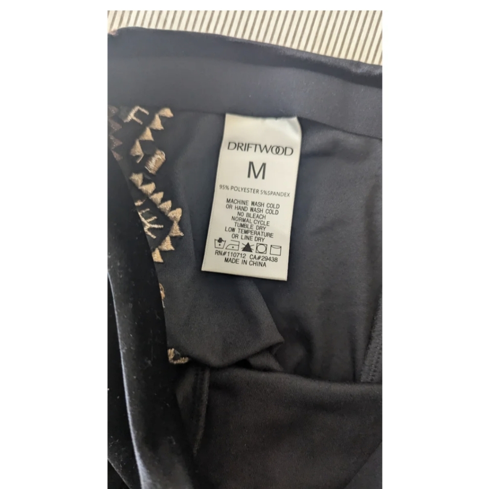 free People x Driftwood ❤️ Velvet flare leggings SOLD OUT - Picture 5 of 6